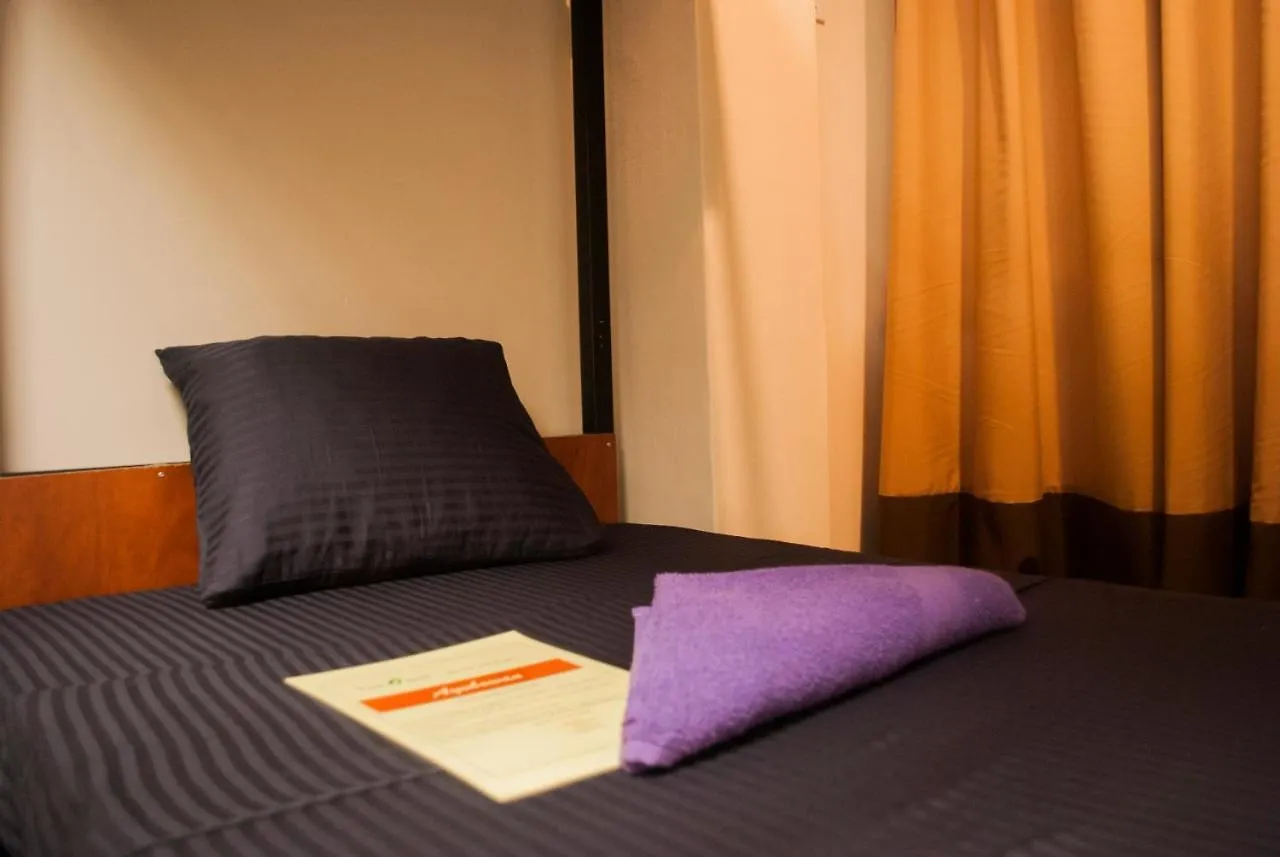 The Oasis Hostel Deiyannewela